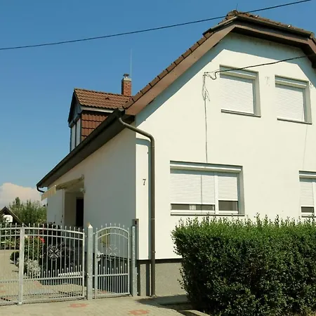 Apartment Keszthely 9 *
