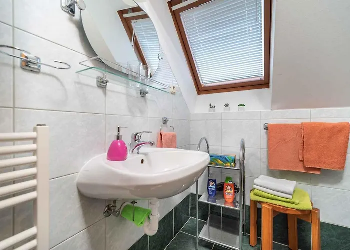 9 * Keszthely